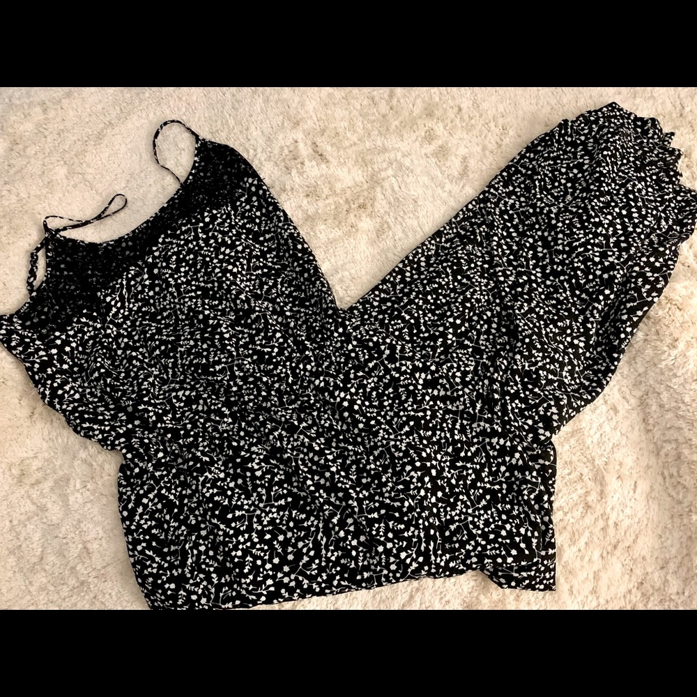Women’s medium  jumpsuit
